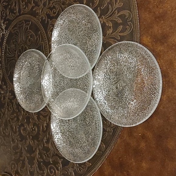 Vintage 6 1/2 in Plates (5) - Picture 1 of 4